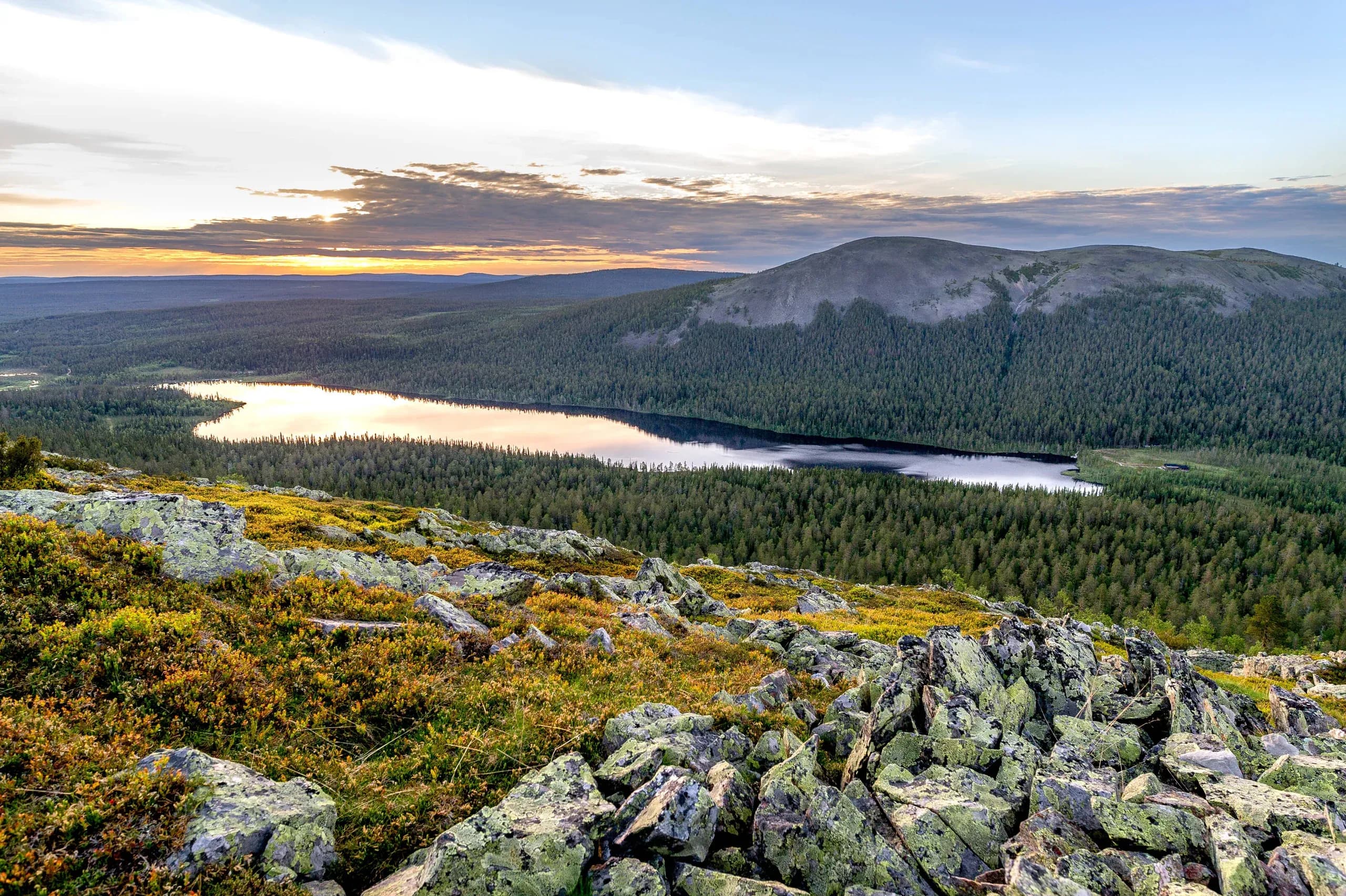 Angeln in Lappland: Seen, Flüsse und Fjälllandschaften